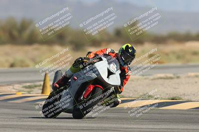 media/Oct-02-2025-Racers Edge (Thu) [[2c91cb6ab3]]/3-B Group/Session 5-Turn 15 (215pm)/